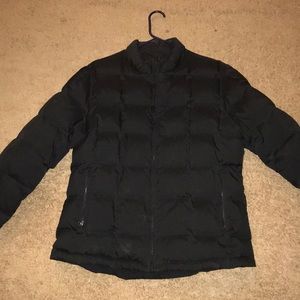 Women’s Black puffer jacket